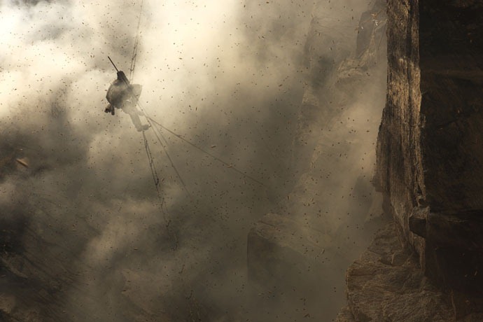nepal_honey_hunters_14