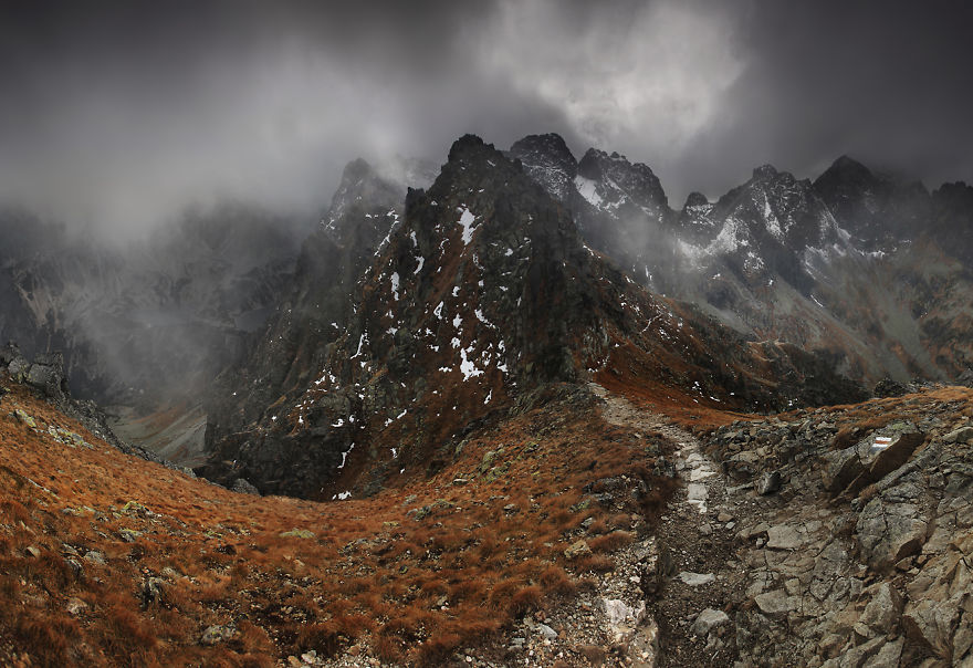 Karol-Nienartowicz-The-Polish-Adventurous-Mountain-Photographer48__880
