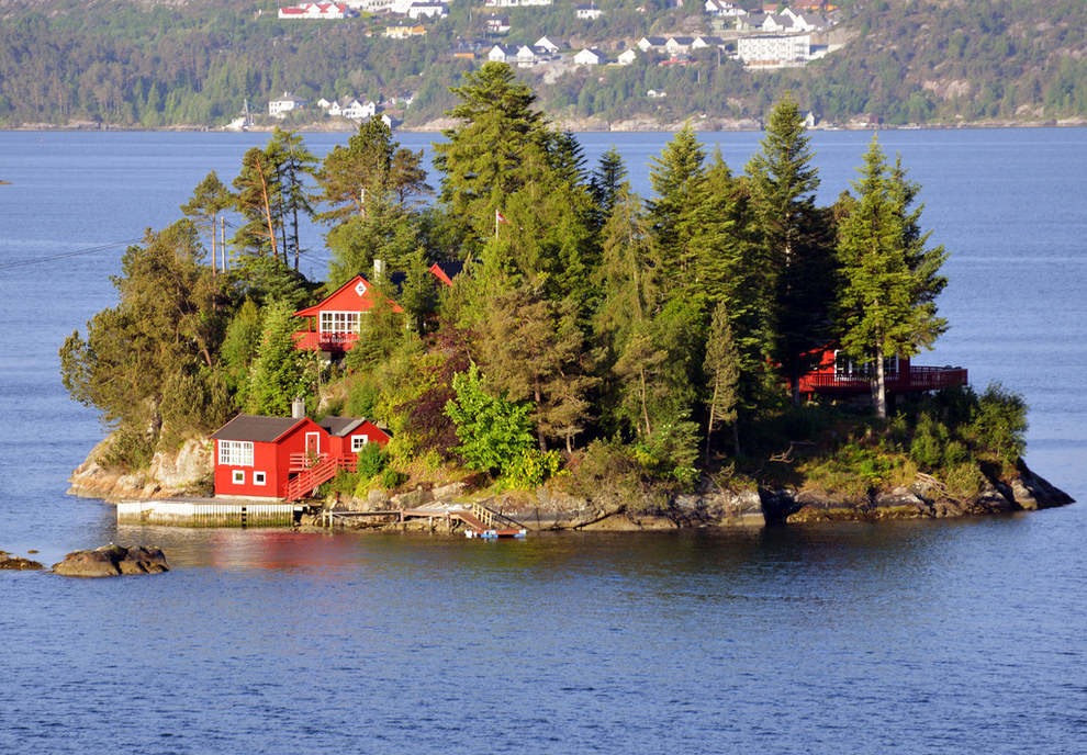 enhanced-buzz-wide-8620-1418903405-10