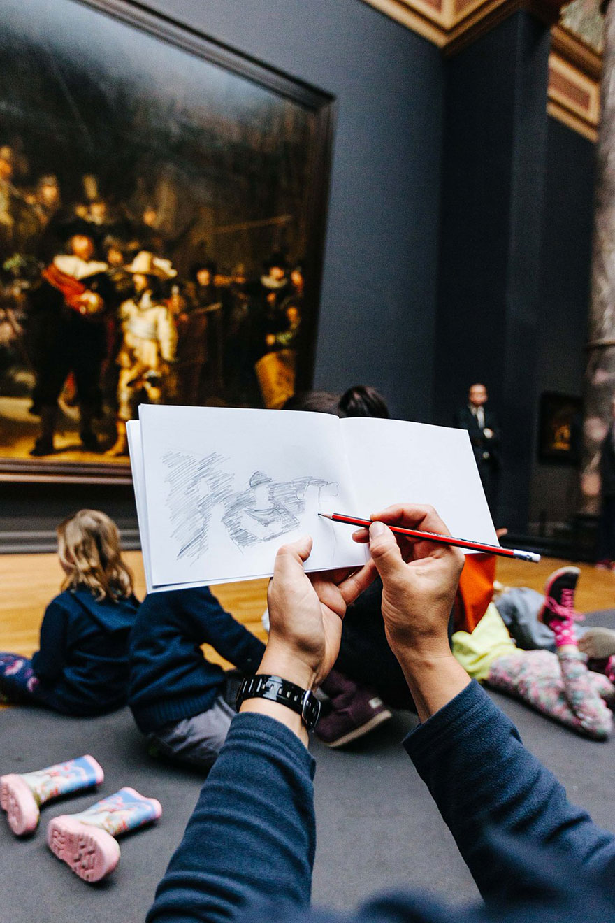 18museum-visitors-draw-artwork-start-drawing-rijksmuseum-18