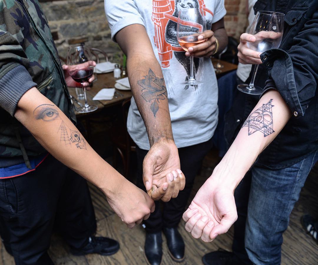 whole-glory-hole-tattoo-blind-scott-campbell-24