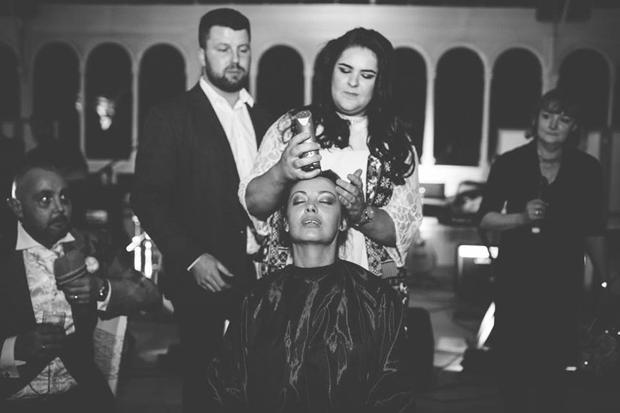 bride-shaves-hair-cancer-terminally-ill-husband-craig-joan-lyons-4