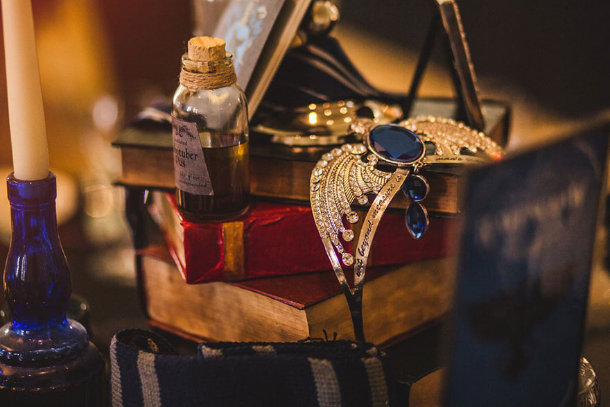 harry-potter-themed-wedding-cassie-lewis-byrom-28